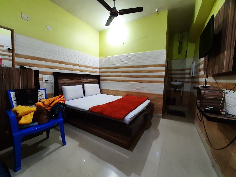 Hotel Hill Top - Hotel Hill Top Near Medical, Daringbadi, Odisha 762104, India