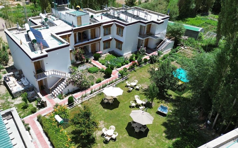 Hunder Resort