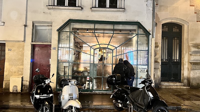 BigLove - BigLove 30 Rue Debelleyme, 75003 Paris, France