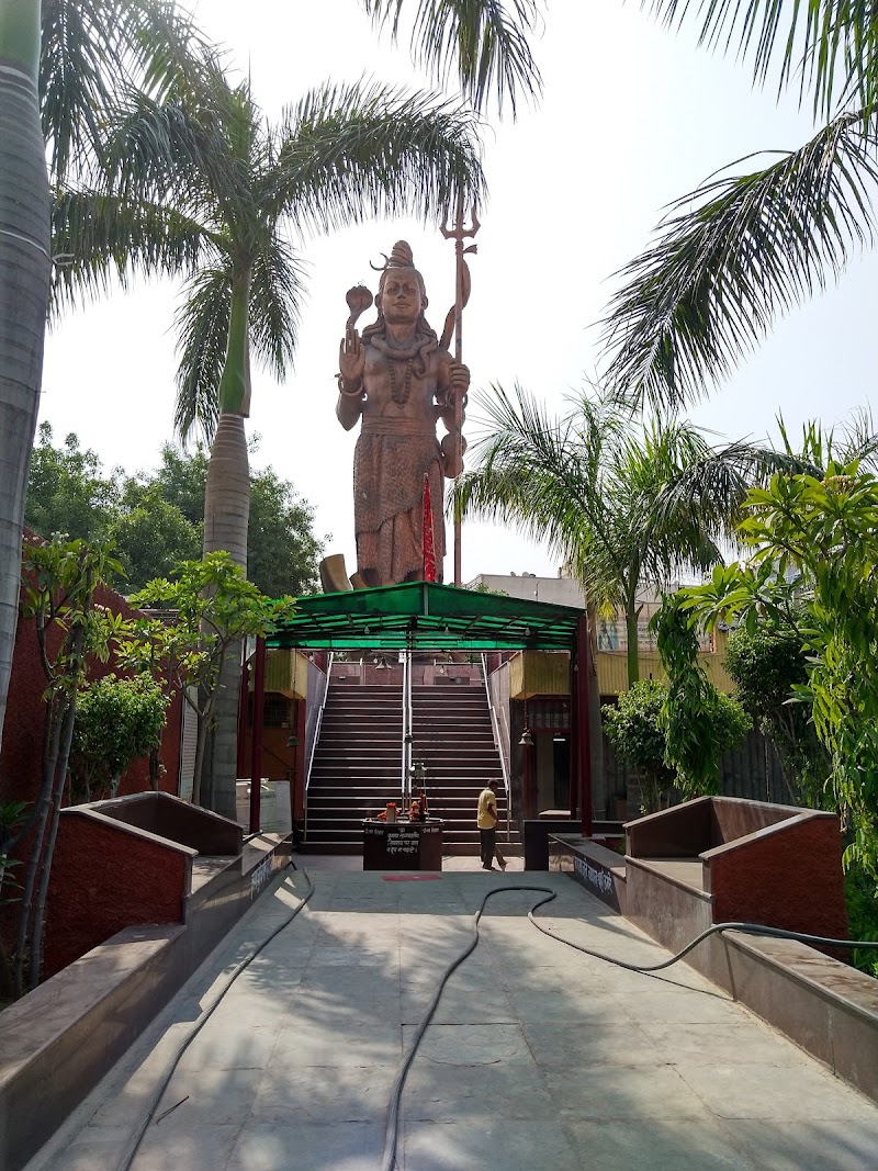 Shiv Murti, Gurugram - Shiv Murti, Gurugram 551, Palam Vihar Rd, Chauma Village, Sector 1, Palam Vihar, Gurugram, Haryana 122017, India
