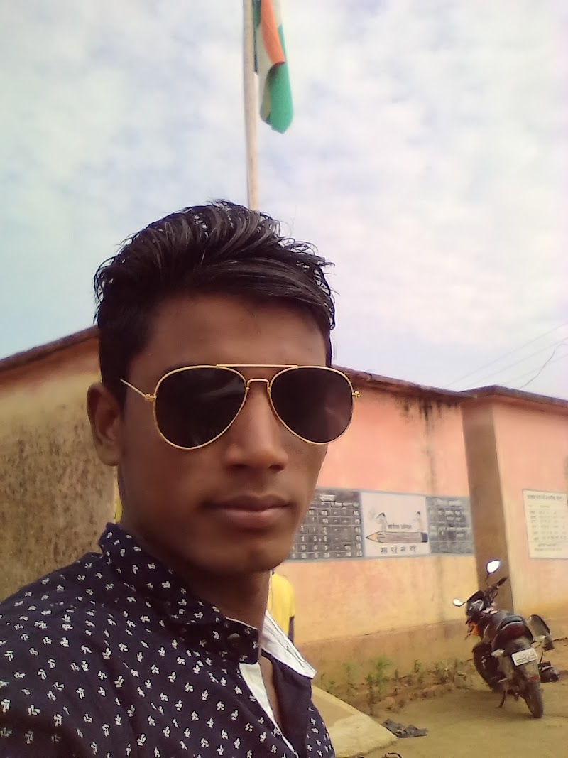 COMMANDANT 4TH BN CAF - COMMANDANT 4TH BN CAF, 5PQH+5F3, Banarsi, Chhattisgarh 492015, India