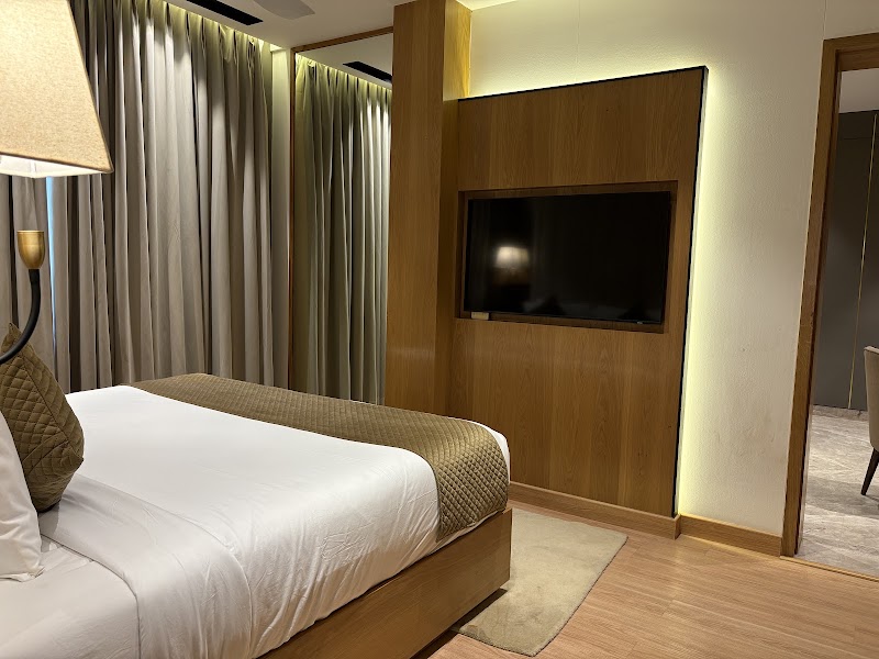 Grand Imperia hotel - Grand Imperia hotel VIP Rd, Vishal Nagar, Raipur, Chhattisgarh 492006, India