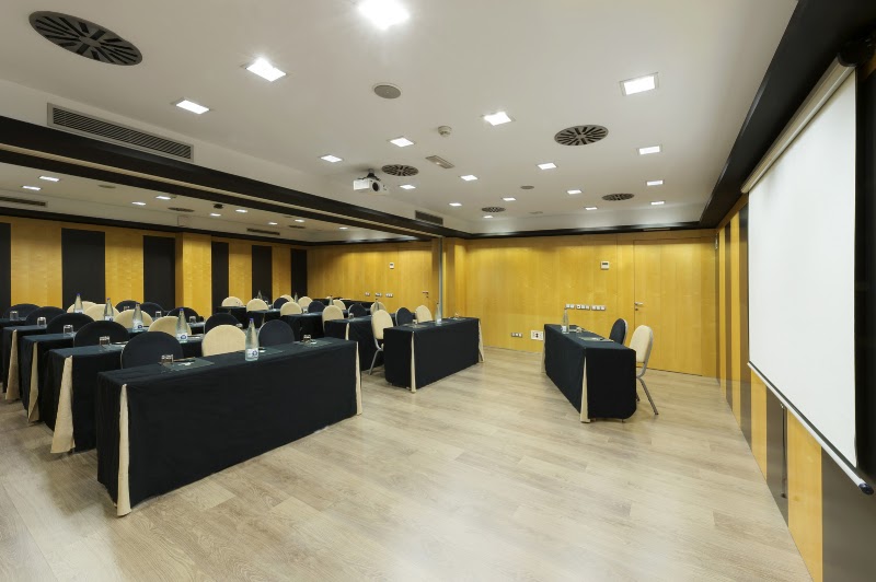 Hotel Jazz - Hotel Jazz Carrer de Pelai, 3 Parking:, Ronda de la Univ., 4, Eixample, 08001 Barcelona, Spain