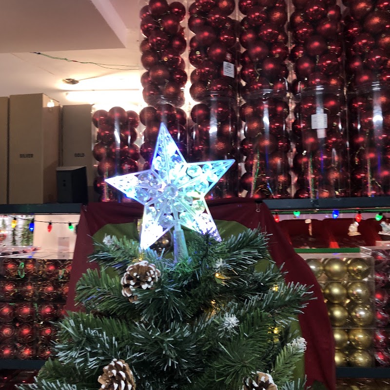 Roys Wonderland-Christmas Trees & Decors - Roys Wonderland-Christmas Trees & Decors, 174,175, 2nd floor, 173, Commercial Street, above Bhagathram Sweets, Tasker Town, Shivaji Nagar, Bengaluru, Karnataka 560001, India