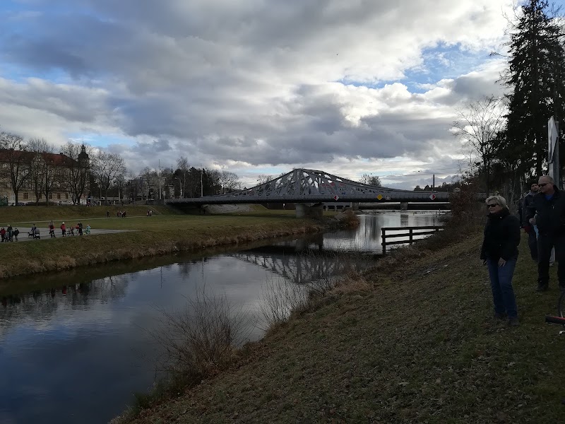 Náplavka u Dlouhého mostu - Náplavka u Dlouhého mostu, Husova tř., 370 01 České Budějovice-České Budějovice 5, Czechia