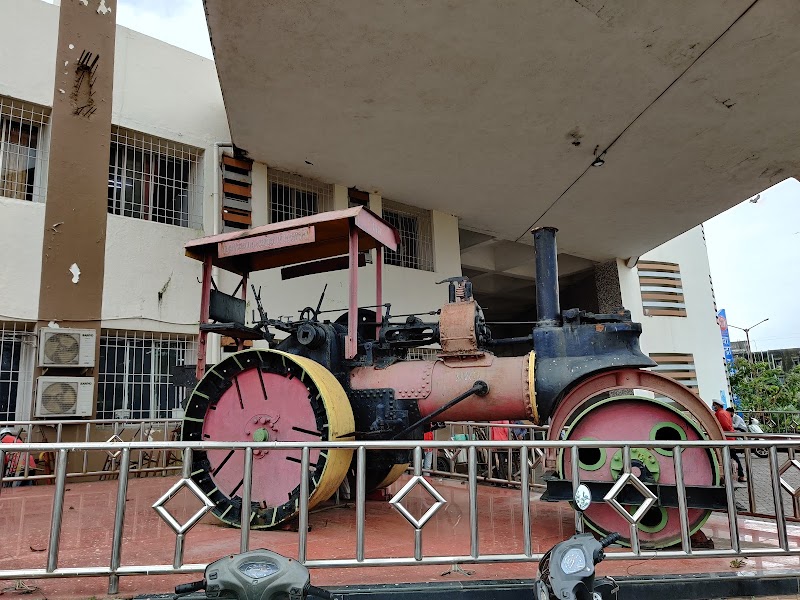 Bandra Terminus - Bandra Terminus, Naupada, Bandra East, Mumbai, Maharashtra 400051, India