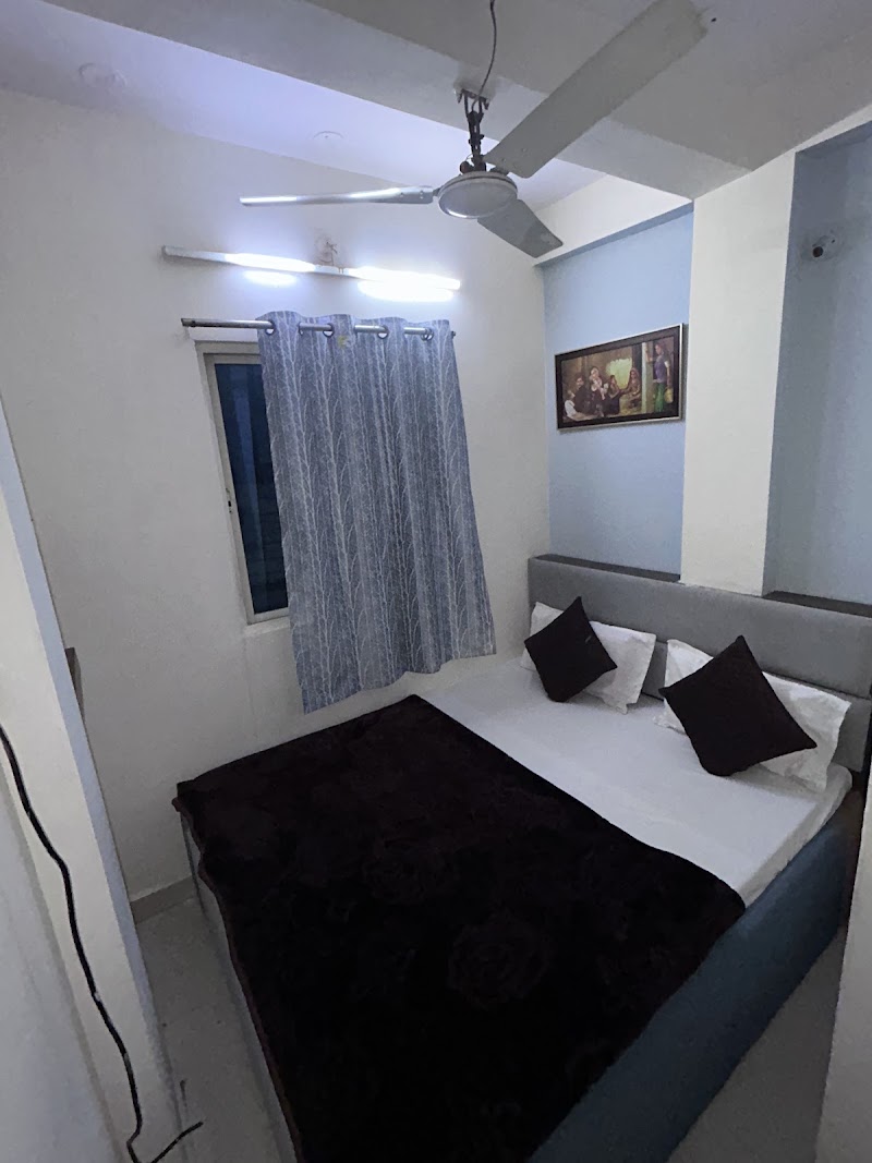 Khandelwal Guest House - Khandelwal Guest House, Mahakal Ghati, 5/10, Bharat Mata Mandir Marg, near Choubis Khamba, Jaisinghpura, Ujjain, Madhya Pradesh 456001, India