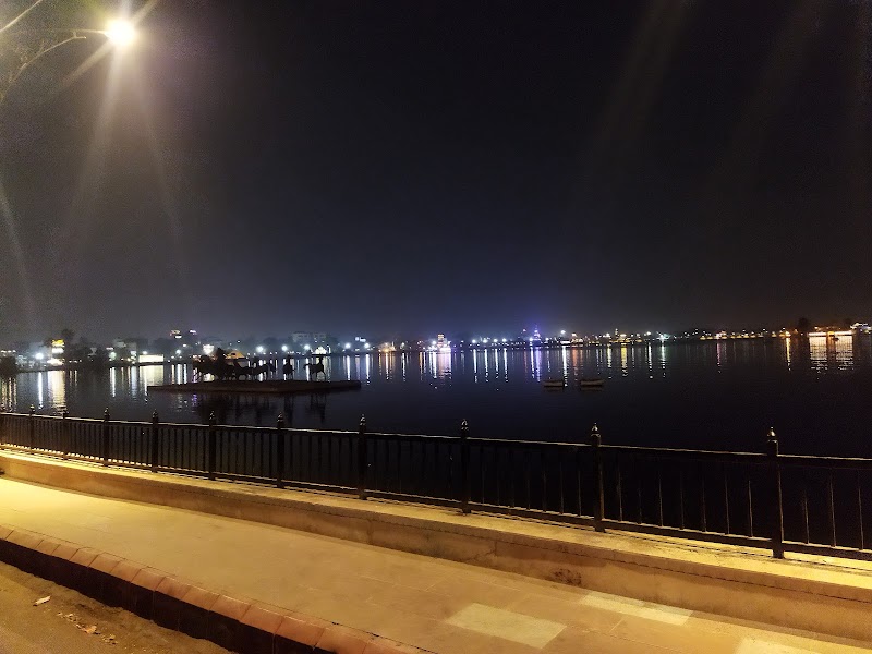 KST Musical Fountain - KST Musical Fountain 5VM2+RQ4 Kishore Sagar, Gumanpura, Kota, Rajasthan 324007, India
