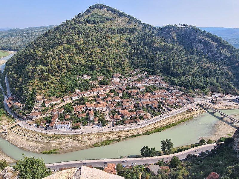 Old Town Berat - Old Town Berat, PW4X+8XV Old Town, Rruga Kol Myzeqari, Berat 5001, Albania