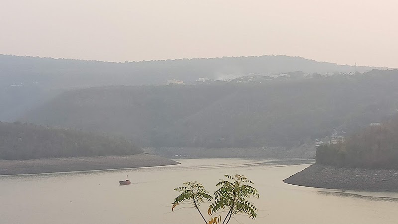 Srisailam Reservoir veiw point - Srisailam Reservoir veiw point 3VPW+QJ6, Srisailam, Telangana 509326, India