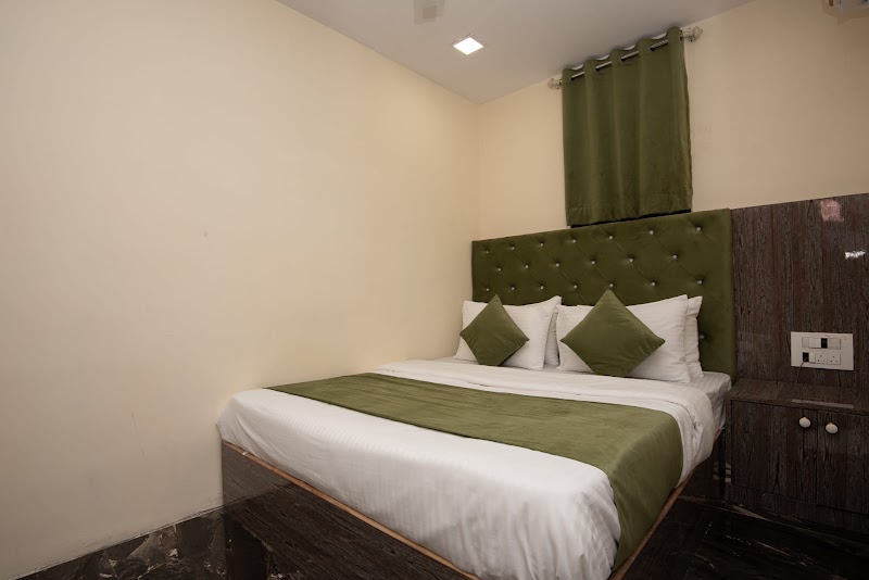 Hotel Priceless Suite - Nesco Goregaon Mumbai - Hotel Priceless Suite - Nesco Goregaon Mumbai Plot No B-45/178, 1st Floor, Siddha CHS Ltd Siddharth nagar Road No 8, Bombay Exhibition Centre, beside Solanki Fabrication, Maharashtra Housing and Area Development Authority Colony, NESCO, Goregaon West, Mumbai, Maharashtra 400104, India