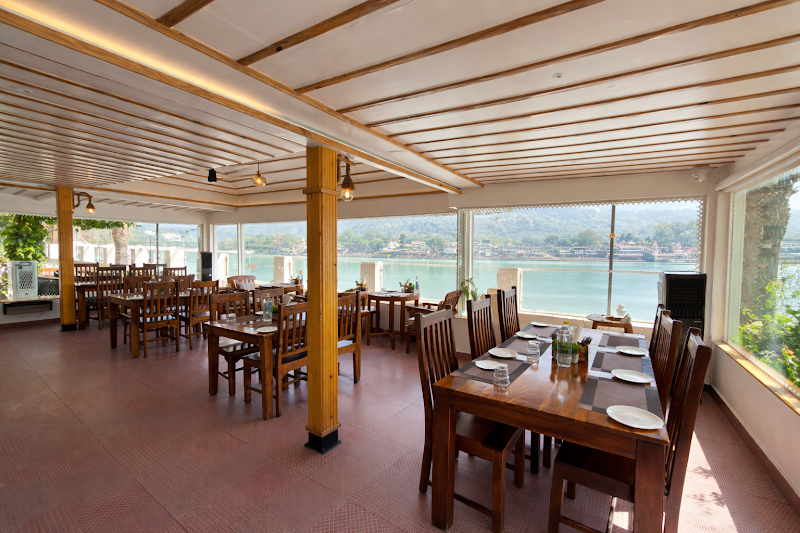 Yog Niketan By Sanskriti - A Riverside Boutique Resort - Yog Niketan By Sanskriti - A Riverside Boutique Resort parking, NH52, Badrinath Marg, near Ram Jhula, Ganga Vatika, Rishikesh, Uttarakhand 249192, India