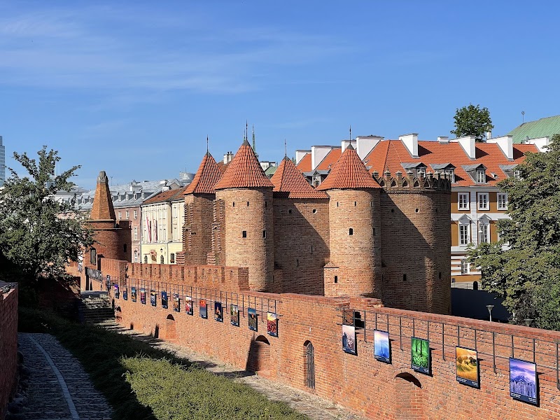 Warsaw Barbican - Warsaw Barbican, Nowomiejska 15/17, 00-257 Warszawa, Poland