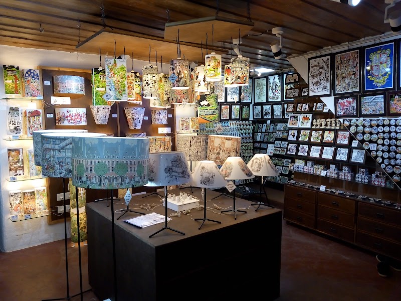 Mario Gallery - Mario Gallery Navelkar Trade Center, MG Road, next to Nagvekar Jewellers, Opp. Azad Maidan, Panaji, Goa 403001, India