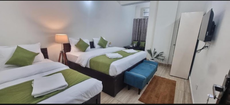Hotel Foothill By Around Stays