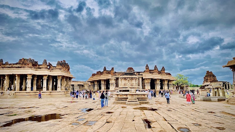 Hampi Shri Krishna Temple - Hampi Shri Krishna Temple, 8FJ6+454, Krishnapura, Karnataka 583239, India
