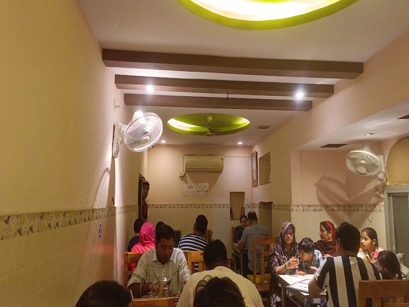 Kanak Dinning Hall - Kanak Dinning Hall first Floor, 13, Chohtta Chetak Rd, Hathipole, Loha Bazar, Chamanpura, Udaipur, Rajasthan 313004, India