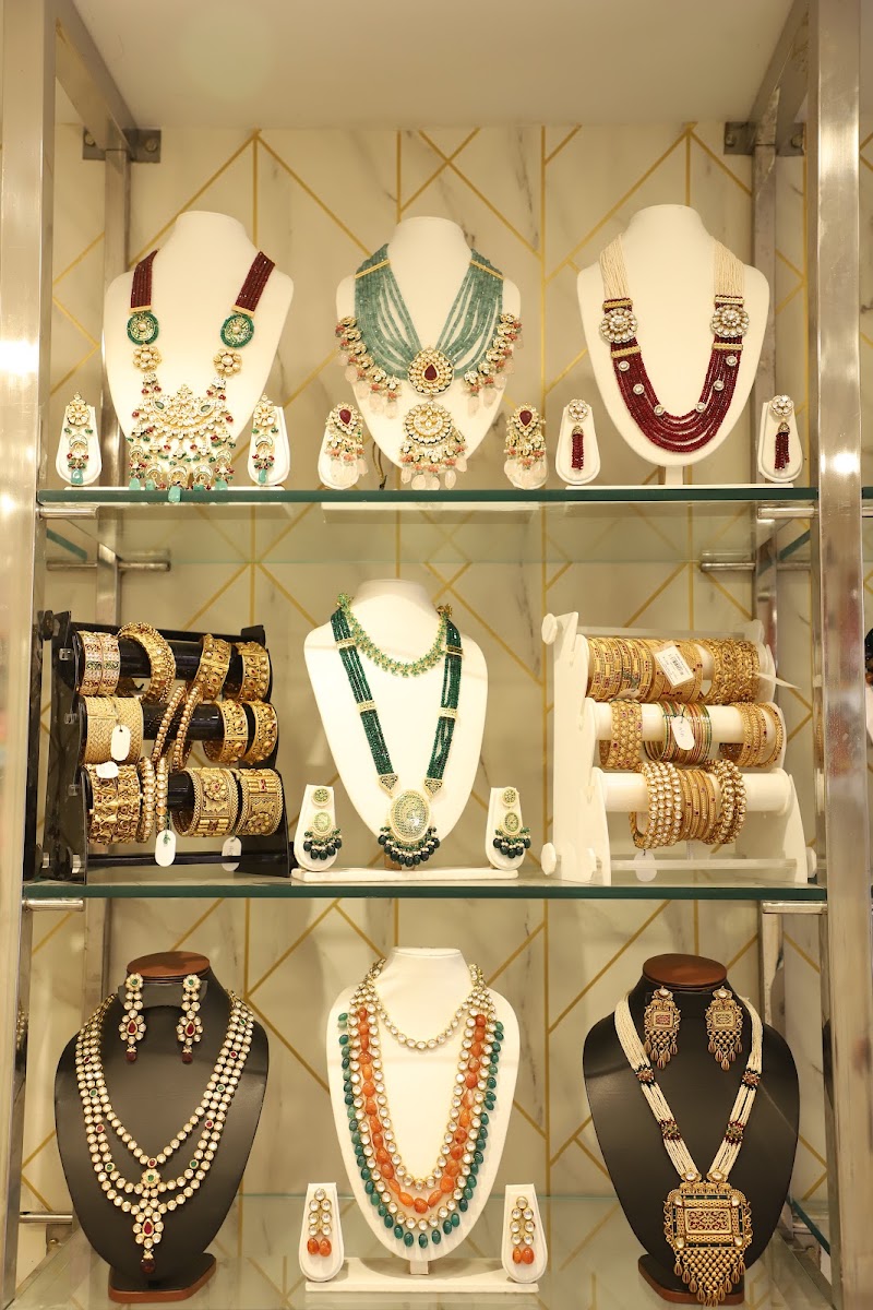 MAHALAXMI TEXTILE MART - MAHALAXMI TEXTILE MART SHOP NO 15, Haldion Ka Rasta, Johri Bazar, Ramganj Bazar, Jaipur, Jaipur Nagar Nigam Area, Rajasthan 302003, India