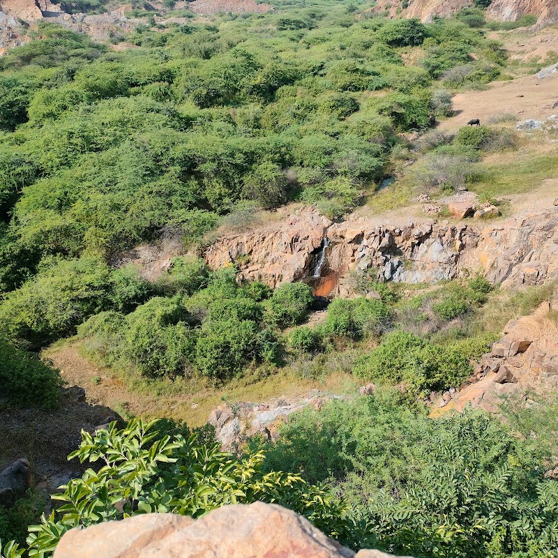 Jharna mandir - Jharna mandir Gothda Mohbtabad, Haryana 121004, India