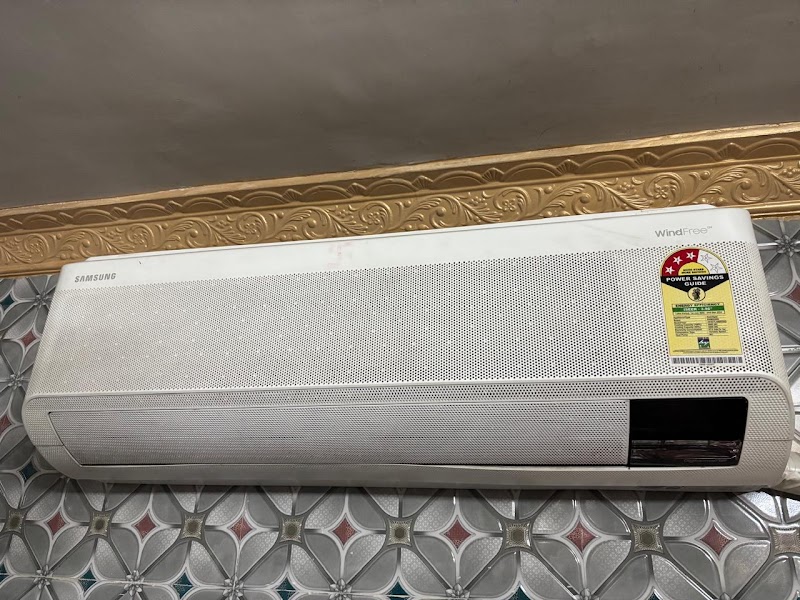 Second hand AC buyer and selling - Second hand AC buyer and selling Bus stop, Mahim - Sion Link Rd, near rahejaHospital Marg, opp. banvari compound, mahim east, Jalil compound, Mahim, Mumbai, Maharashtra 400016, India