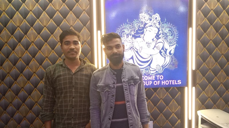 The River Front Hotel - The River Front Hotel A 32/C Kharsa, No 391/1, 339/2, Block B, Mahipalpur Village, Mahipalpur, New Delhi, Delhi 110037, India