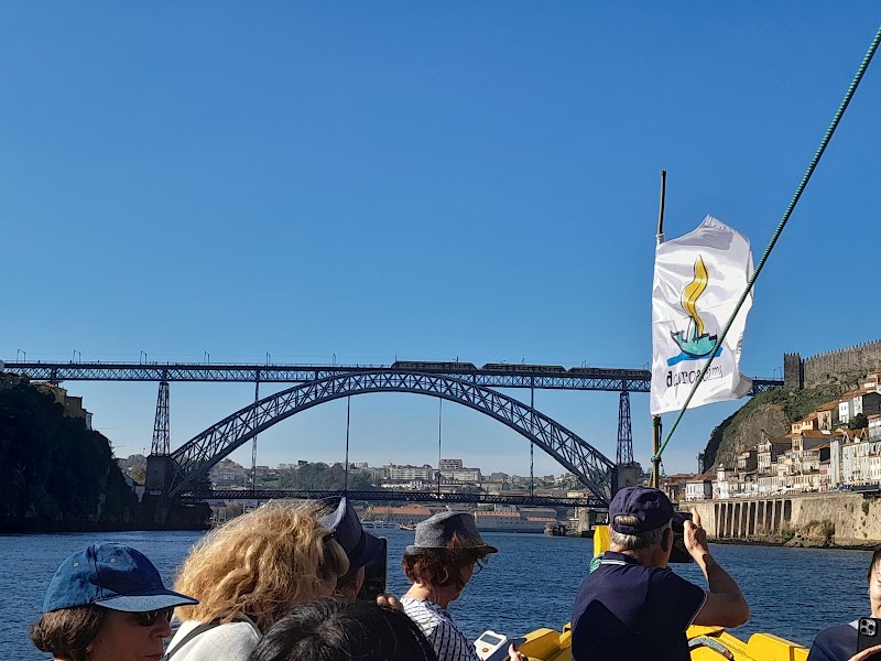 Douro Valley Wine Tours | Transfers - Douro Valley Wine Tours | Transfers, Rua de Vilar, 4050-626 Porto, Portugal