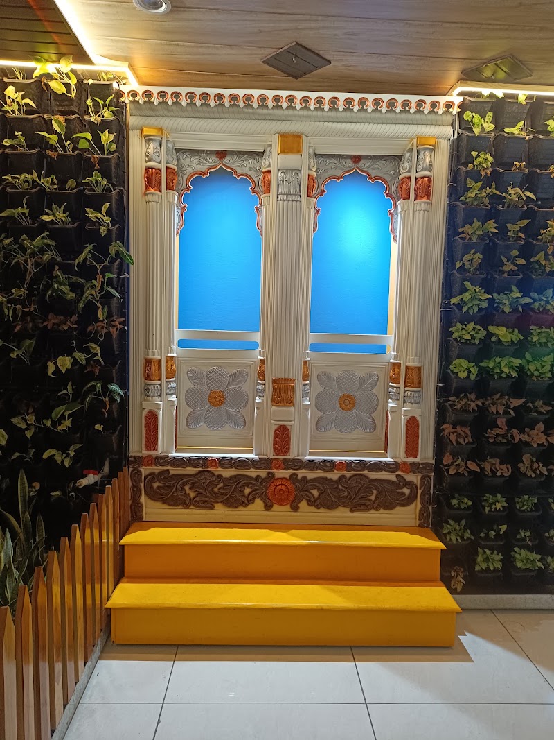 Spice Garden - Multicusine Cafe and Restaurant - Spice Garden - Multicusine Cafe and Restaurant, Ward No.8, Degree College Road, behind Chauhan Petrol Pump, Khatima, Khetal Sandakham, Uttarakhand 262308, India