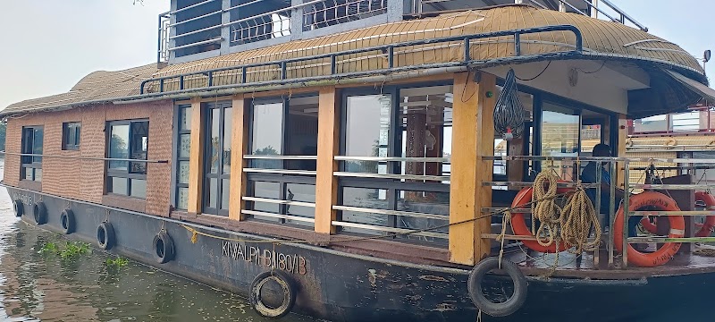 HOUSEBOAT ALAPPUZHA - HOUSEBOAT ALAPPUZHA Pathirappally, Poomkavu, Alappuzha, Keralam 688521, India