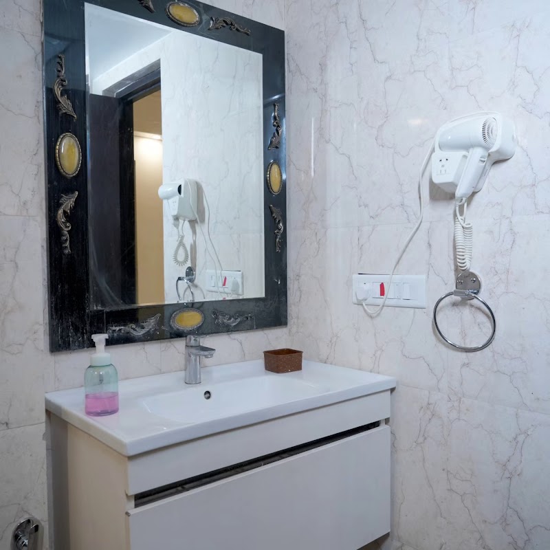 Aloha apartments by Alka - Aloha apartments by Alka Aloha on the Ganges resort, 101, NH 58, Tapovan, Rishikesh, Jonk, Uttarakhand 249192, India