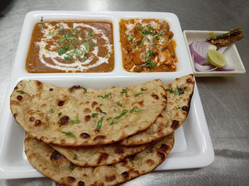 Maharaja Lounge - 100% Pure Veg Authentic Indian Restaurant - Maharaja Lounge - 100% Pure Veg Authentic Indian Restaurant S117A , S118 J - Block Karama Shoping Complex - الكرامة - دبي - United Arab Emirates