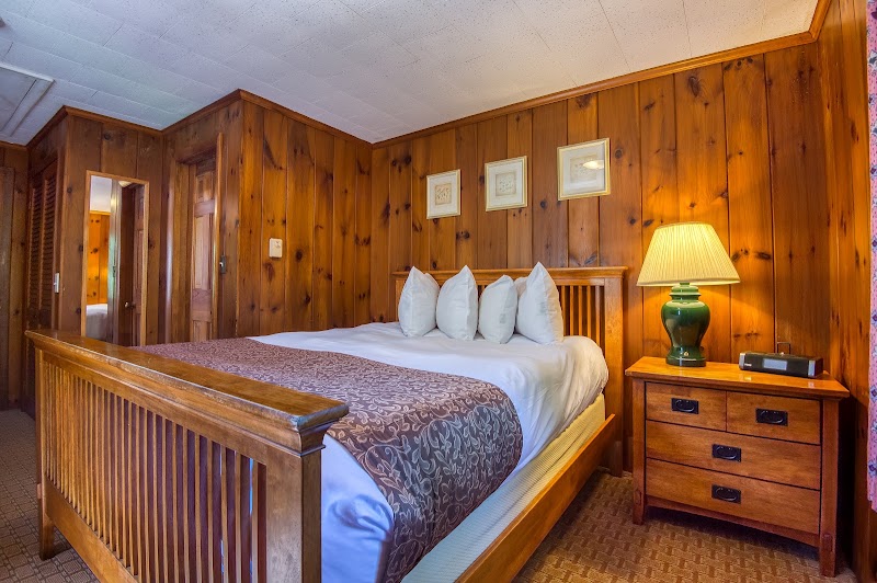 Purity Spring Resort - Purity Spring Resort 1256 Eaton Rd, Madison, NH 03849, USA