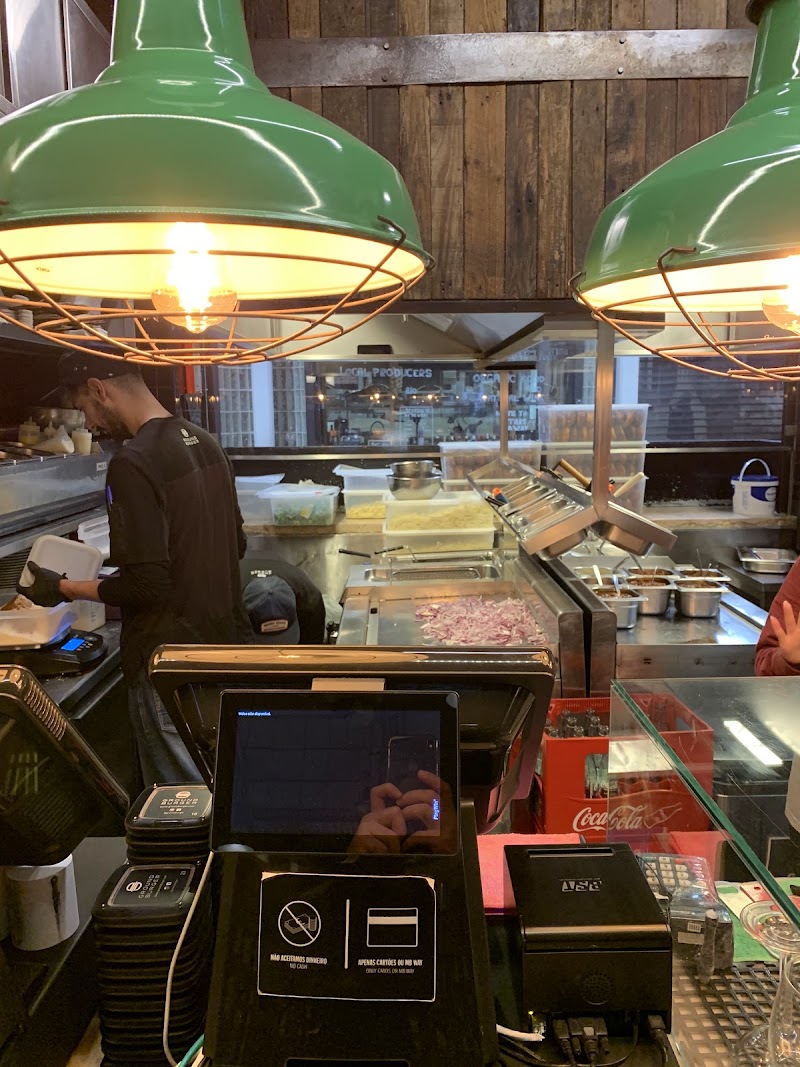 Ground Burger - Ground Burger, Time Out Market, Av. 24 de Julho 49, 1200-479 Lisboa, Portugal