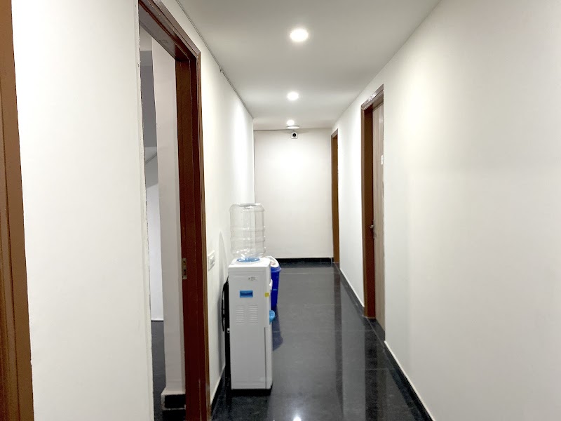 Blossom Stayz - DLF Phase3 - Blossom Stayz - DLF Phase3 1, T19 Rd, DLF Phase 3, Sector 24, New Delhi, Gurugram, Haryana 122002, India