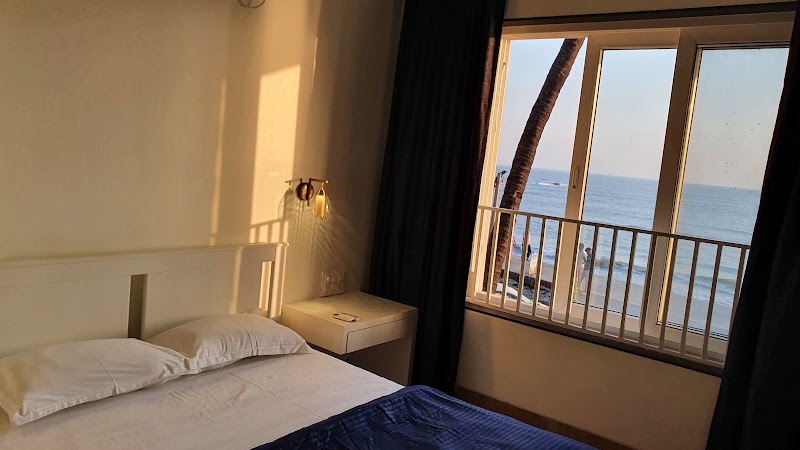 Tranquility - Seafacing 3BHK Luxury Apartment - Tranquility - Seafacing 3BHK Luxury Apartment, 1st Floor, Kaustubh Building, Beach, beside Krida Bhuvan, Limaye Wadi, Alibag, Maharashtra 402201, India