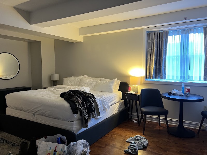 The Arco Hotel Midtown Village - The Arco Hotel Midtown Village, 1234 Locust St, Philadelphia, PA 19107, USA