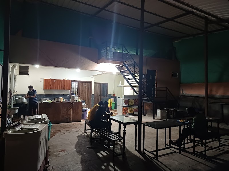 Malabar Plaza Boys Hostel - Malabar Plaza Boys Hostel 4/1, Tavarekere, Krishna Murthi Layout, S.G. Palya, Bengaluru, Karnataka 560029, India