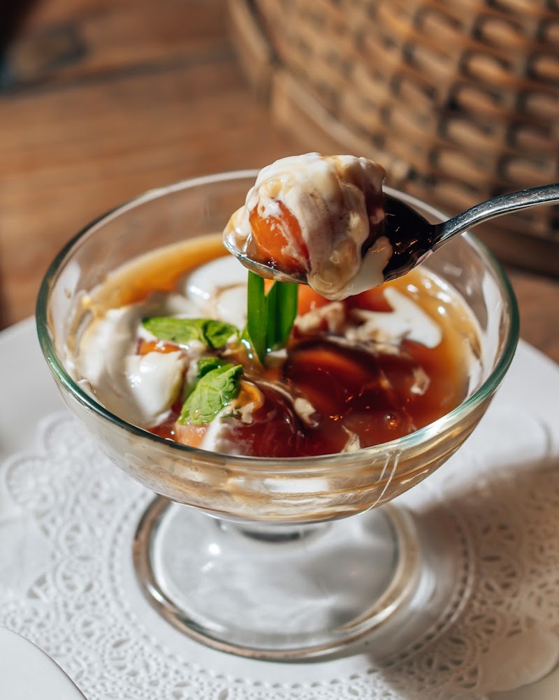 Cafe Bali - Cafe Bali, Jalan Laksmana (Kayu Aya Seminyak Kuta, Kerobokan Kelod, Kec. Kuta Utara, Kabupaten Badung, Bali 80361, Indonesia