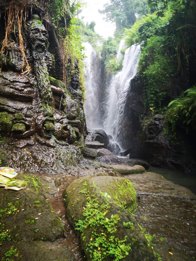 Beji Griya Park Waterfall Temple - Beji Griya Park Waterfall Temple Jl. Mawar, Punggul, Kec. Abiansemal, Kabupaten Badung, Bali 80352, Indonesia