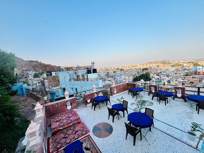 Wilburys Café And restaurant - Wilburys Café And restaurant sadgaron ka mohalla, Killi Khana, Gulab Sagar, Jodhpur, Rajasthan 342001, India