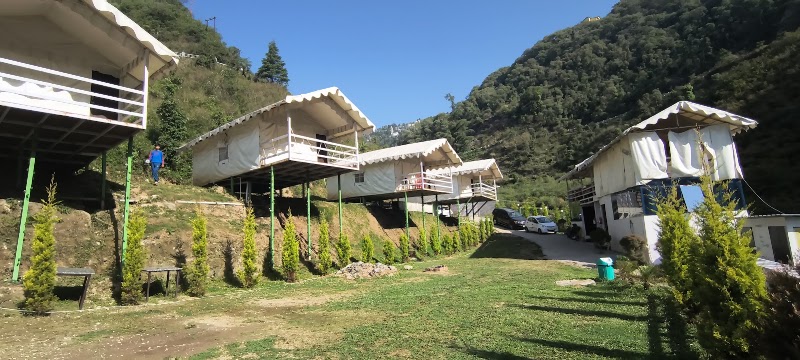Green View Cottages