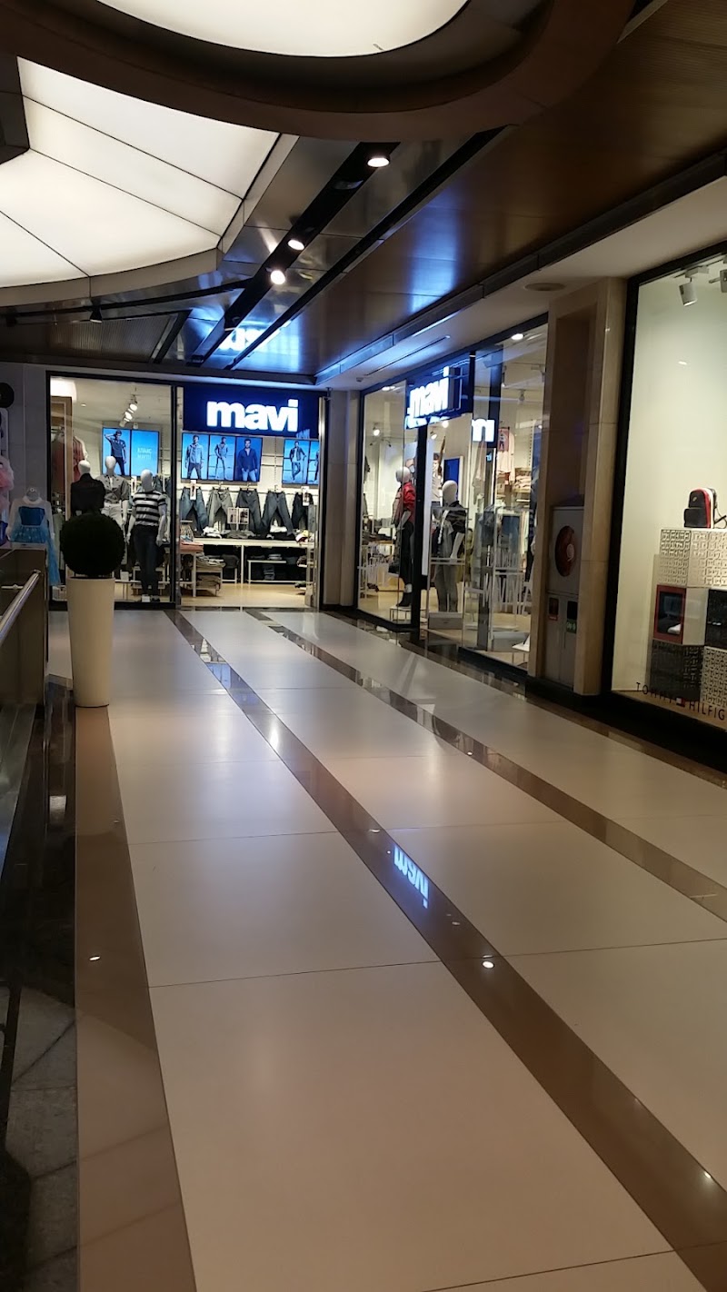 City's Nisantasi - City's Nisantasi, Teşvikiye, Teşvikiye Cd. No:12, 34365 Şişli/İstanbul, Türkiye