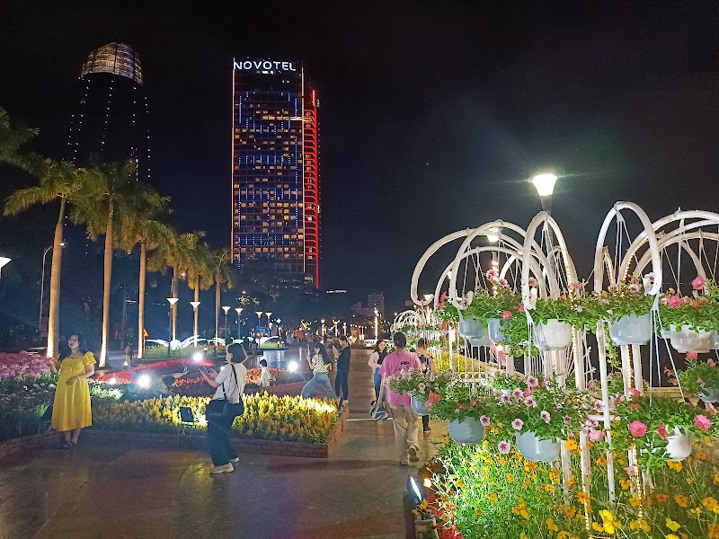 Du Thuyền Sông Hàn Đà Nẵng (2Da Tickets) - Du Thuyền Sông Hàn Đà Nẵng (2Da Tickets) 26 Bạch Đằng, Hải Châu, Đà Nẵng 550000, Vietnam