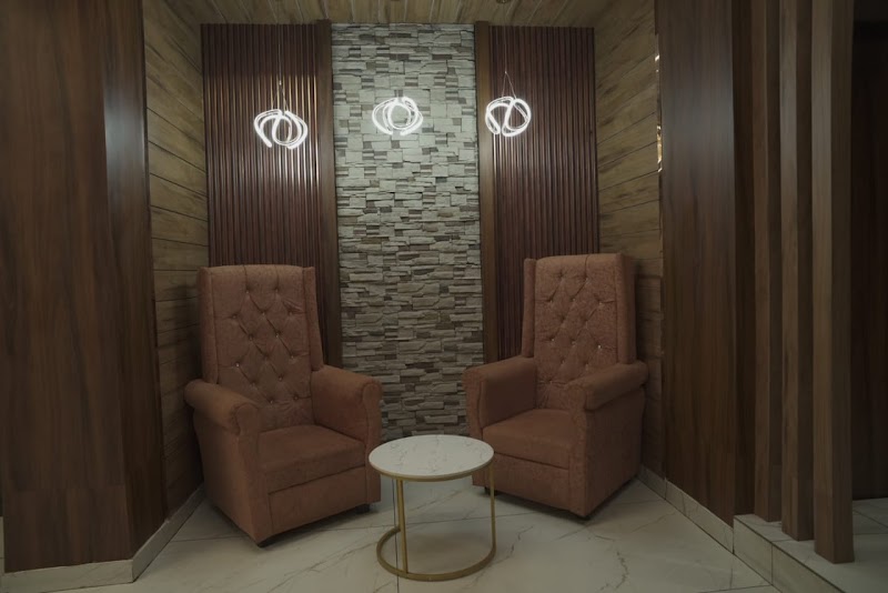 HOTEL SONALI GOLDEN PALACE - HOTEL SONALI GOLDEN PALACE 74/P, Ashok Nagar, Bhubaneswar, Odisha 751009, India