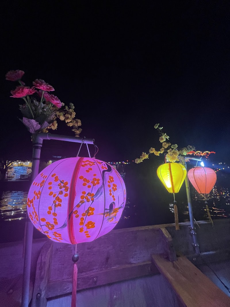 Bến thuyền thả hoa đăng trên sông Hoài - Bến thuyền thả hoa đăng trên sông Hoài, 136 Nguyễn Thái Học, Old Town, Hội An, Đà Nẵng 51000, Vietnam