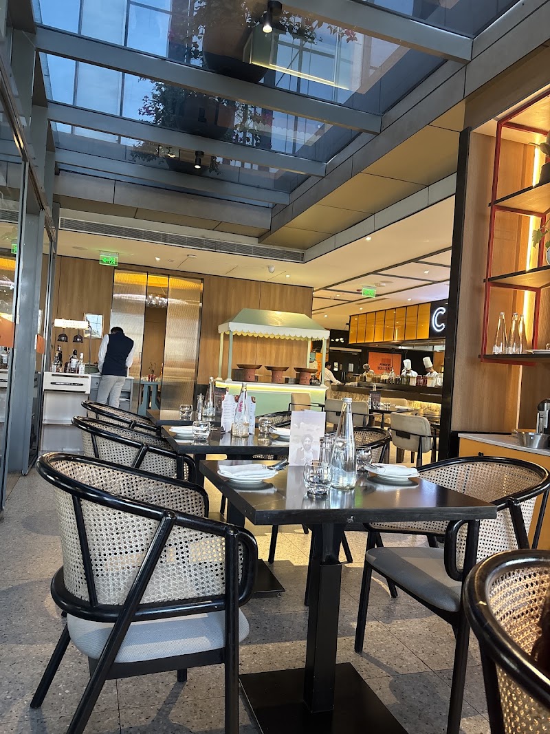 Cosmo - Cosmo Hyatt Centric, 43/4, Hebbal Village, Sanjeevini Nagar, Bengaluru, Karnataka 560092, India