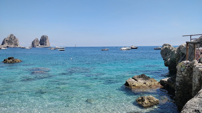 Marina Piccola Beach - Marina Piccola Beach Spiaggia di Marina Piccola, Via Marina Piccola, 80073 Capri NA, Italy