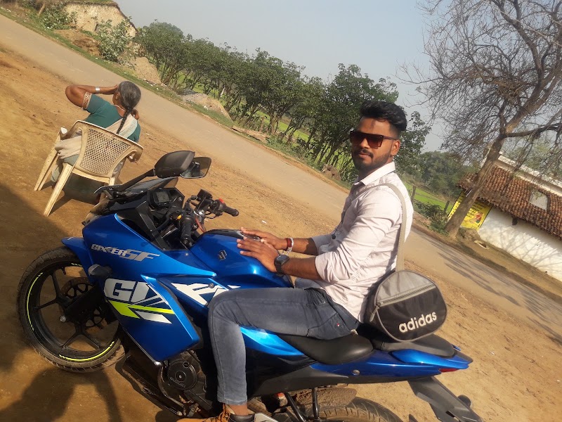 Karan ka ghar - Karan ka ghar, PFVW+493 School,chowk, Khartuli, Chhattisgarh 493773, India