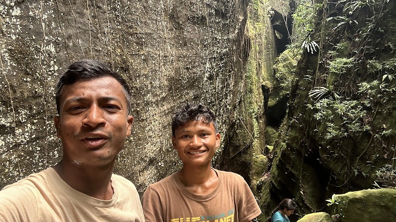 Mawlyngbna Adventure Guide - Mawlyngbna Adventure Guide, Mawlyngbna, Māwsynrām, Meghalaya 793113, India