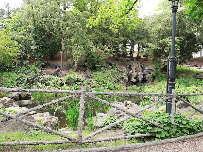 Rybníček - Rybníček Perucká 2567/25, Vinohrady, 120 00 Praha-Praha 2, Czechia