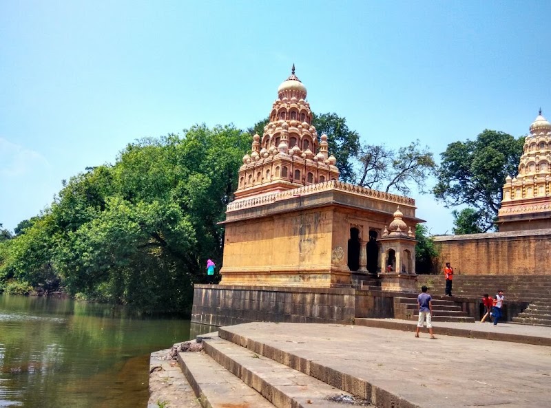 Wai - Wai, Maharashtra 412803, India